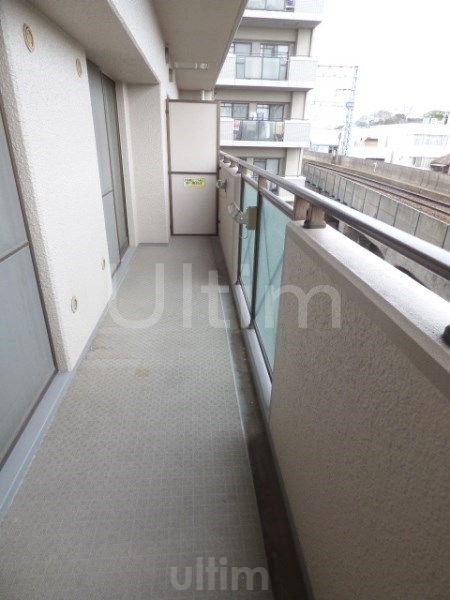 バルコニー　※他のお部屋です、ご参考までに