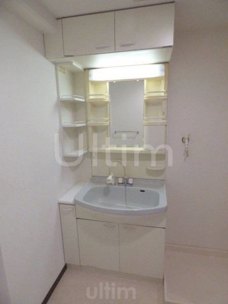 洗面設備　※他のお部屋です、ご参考までに
