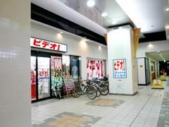 小学校　レンタルビデオ（小学校）まで250m