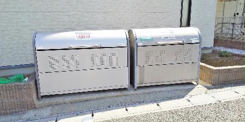 その他設備　ダストボックス