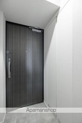 東京メトロ千代田線 町屋駅 徒歩3分 12階建 築2年の玄関写真