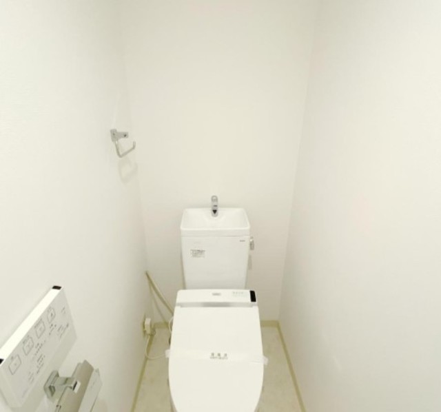 トイレ　別部屋同仕様
