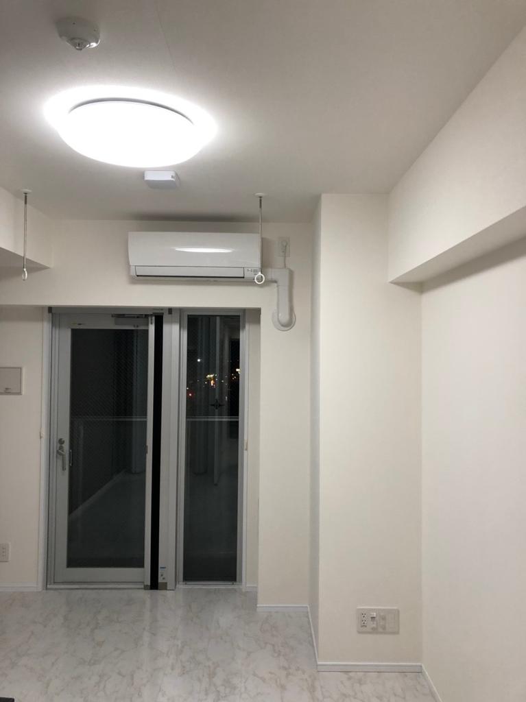 ＪＲ中央線 立川駅 徒歩11分 10階建 築11年の居間写真