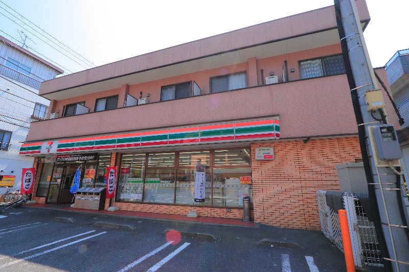 コンビニ　セブンイレブン 南八幡店（コンビニ）まで603m