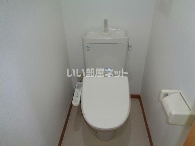 ラヴィルユウゼンのトイレ写真