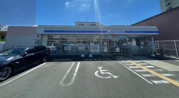 コンビニ　ローソン 八尾山本町北八丁目店（コンビニ）まで240m
