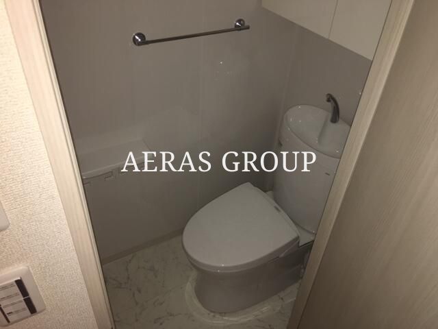 トイレ　参考写真　同物件別部屋