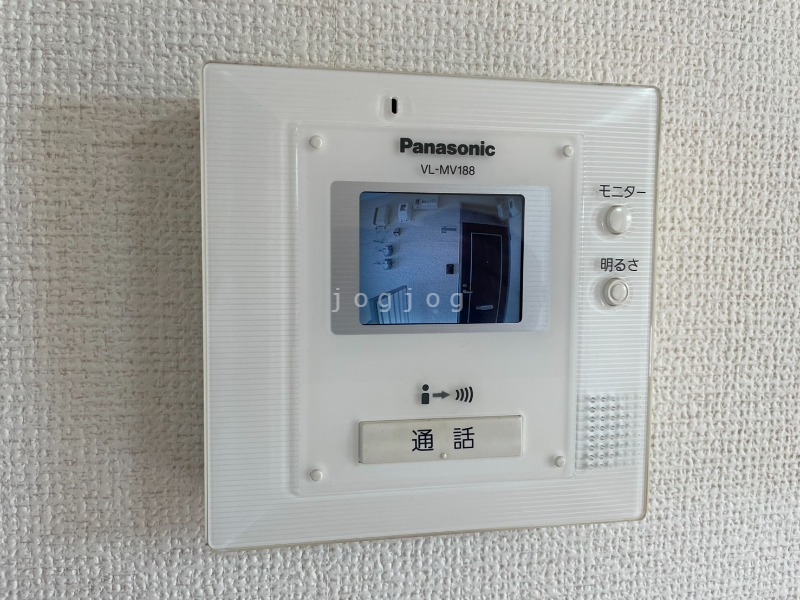セキュリティ　モニター付きインターホンで来客確認も安心です！