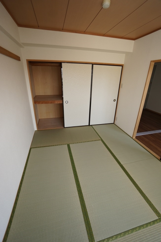 ハイクレスト喜沢南マンションの内装写真