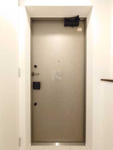 ライオンズ千代田岩本町ミレスーKDAの玄関写真