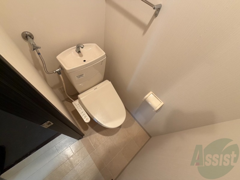 トイレ　トイレです。ウォシュレット付を探している方、おすすめです！