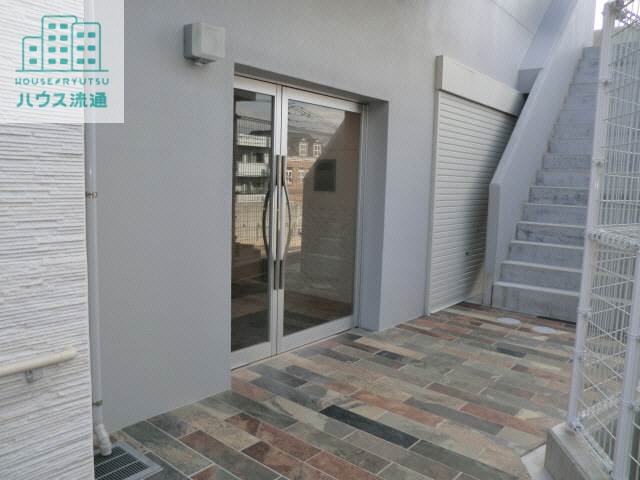 エントランス　エントランス部分