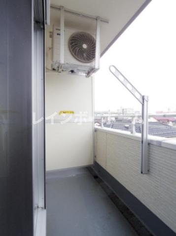 バルコニー　※同施工会社参考写真
