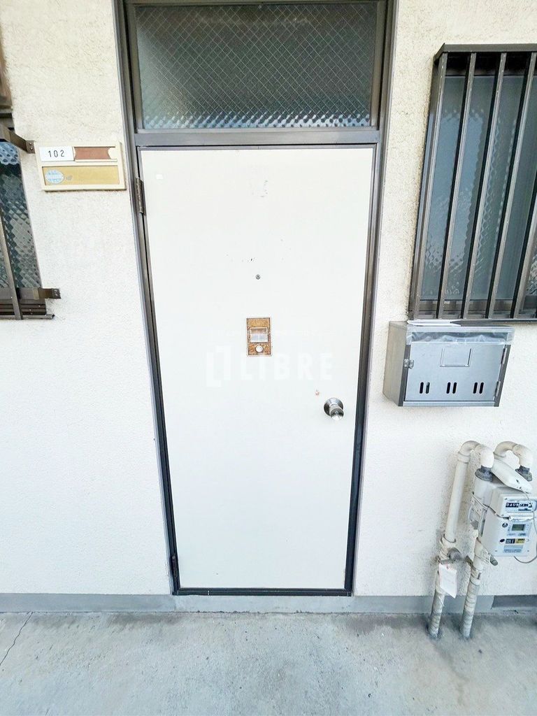 ＪＲ五日市線 熊川駅 徒歩12分 2階建 築39年の玄関写真