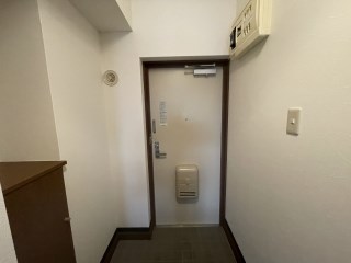 玄関　類似画像・現況優先