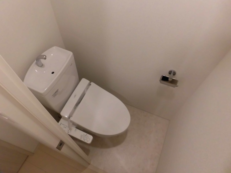 セレニテ神戸元町のトイレ写真