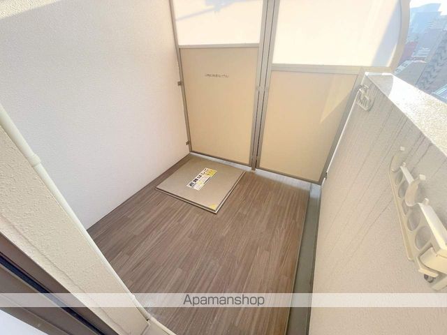 地下鉄御堂筋線 淀屋橋駅 徒歩14分 15階建 築12年の内装写真