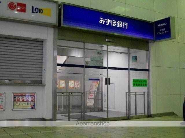 地下鉄御堂筋線 淀屋橋駅 徒歩14分 15階建 築12年の周辺写真