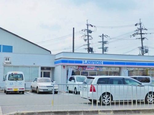 コンビニ　ローソン 羽曳野島泉九丁目（コンビニ）まで870m