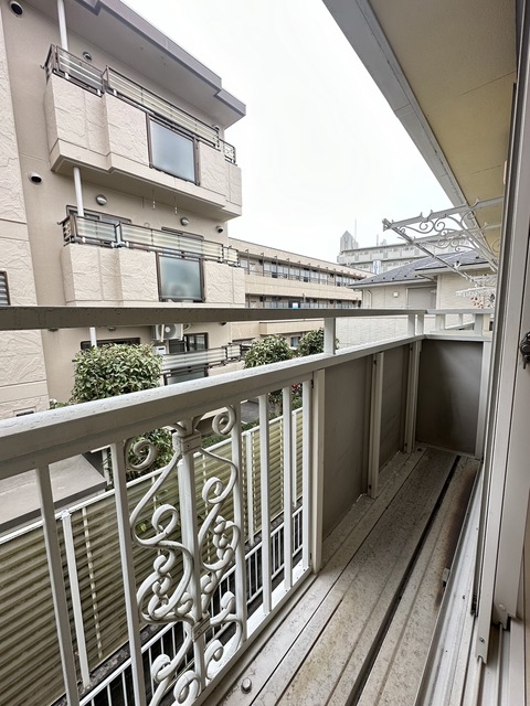 京王相模原線 京王堀之内駅 徒歩7分 2階建 築36年の内装写真