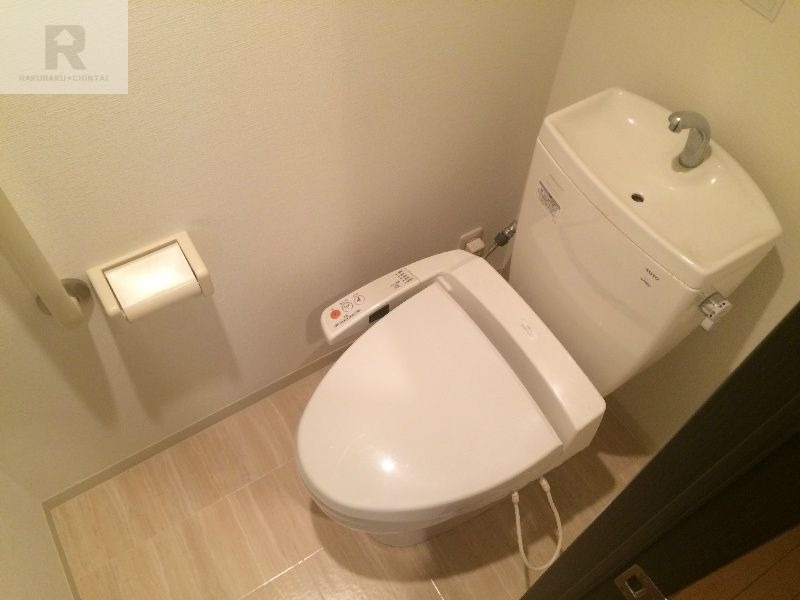 アクト・セイワのトイレ写真