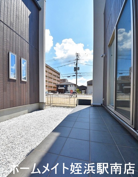 庭　★数少ない築浅戸建賃貸です♪★※別部屋参考写真