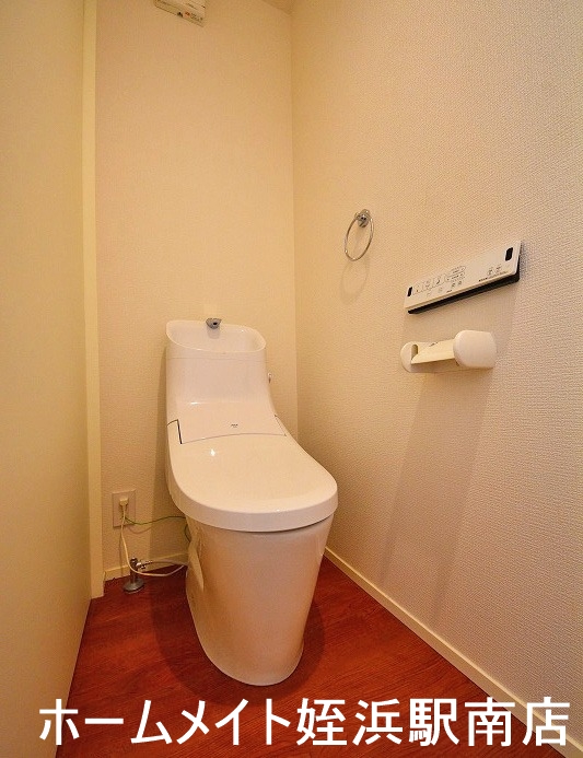 トイレ　★温水洗浄便座付き♪★※別部屋参考写真