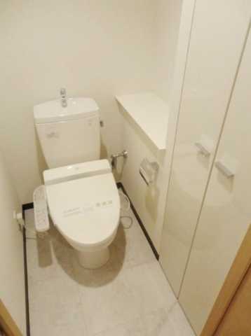 プレミアコンフォート西荻窪のトイレ写真
