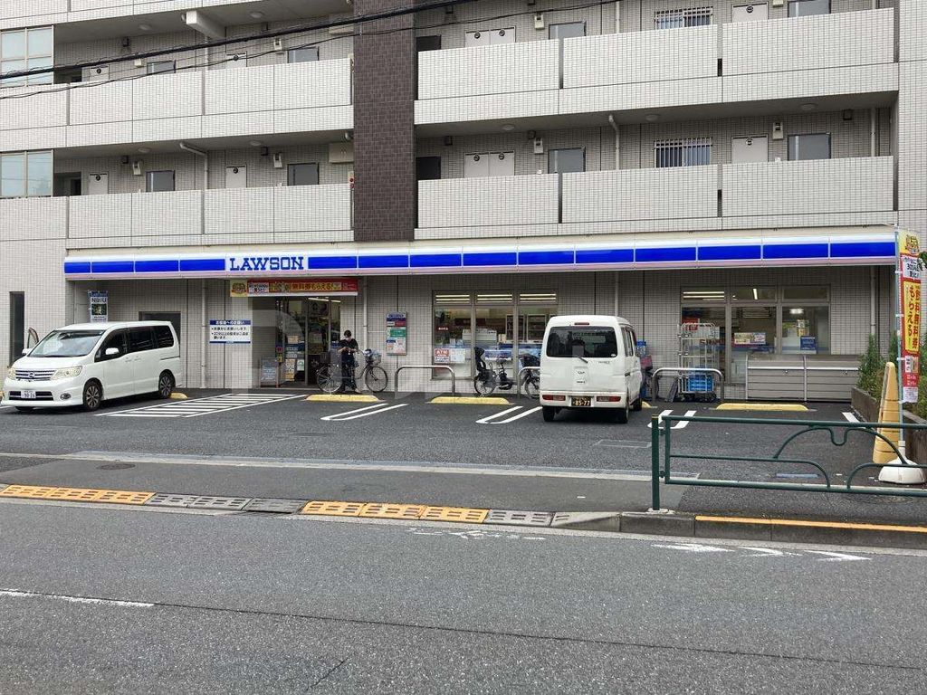 コンビニ　ローソン板橋赤塚六丁目店（コンビニ）まで70m