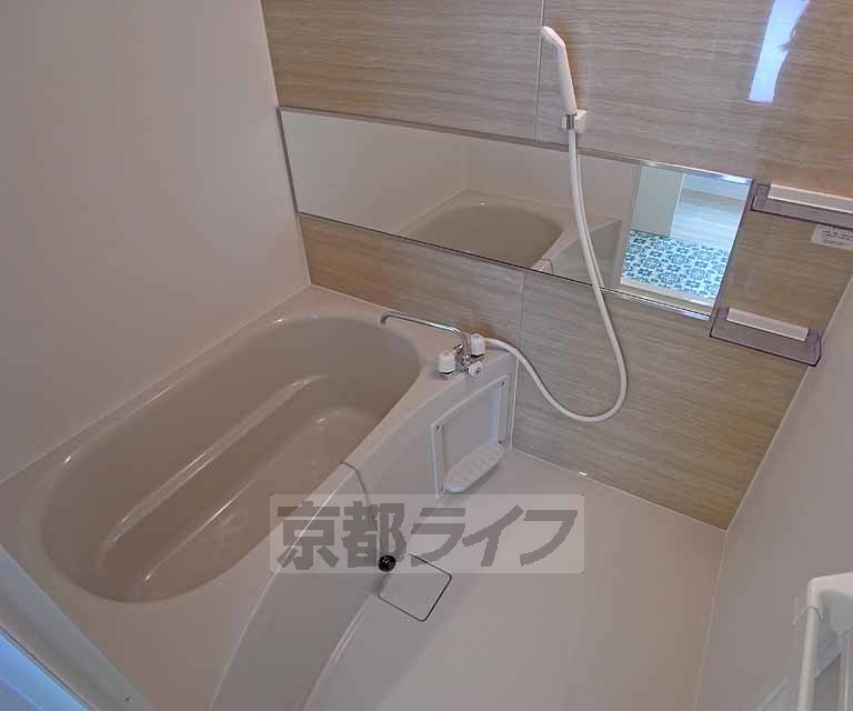 バス・シャワールーム　お洒落なお風呂です。