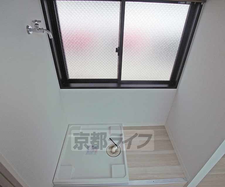 その他部屋・スペース　室内に洗濯機置き場有り。