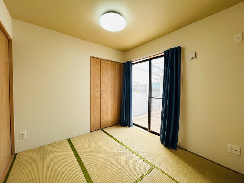 喜屋武戸建ての内装写真