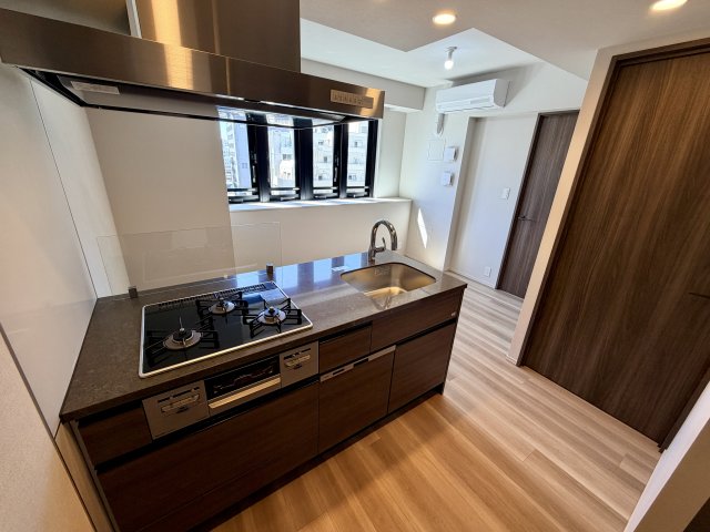 その他部屋・スペース　対面カウンターキッチン付のLDK