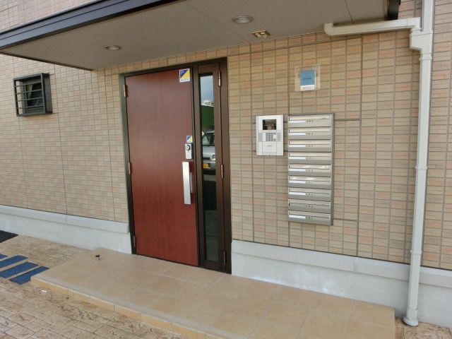 エントランス　おしゃれなエントランス