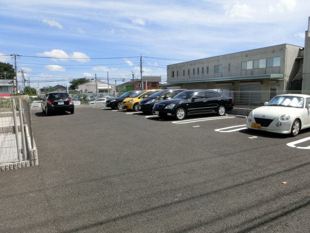 駐車場　駐車場あります