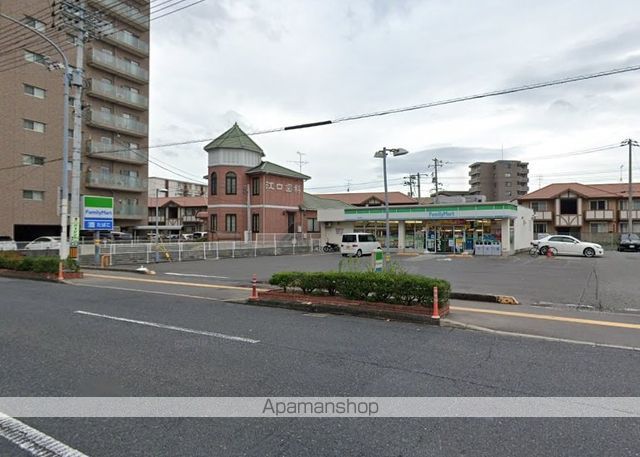 コンビニ　ファミリーマート国富店（コンビニ）まで824m