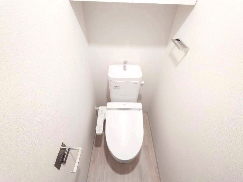 プレサンス玉造ザ・ライブのトイレ写真