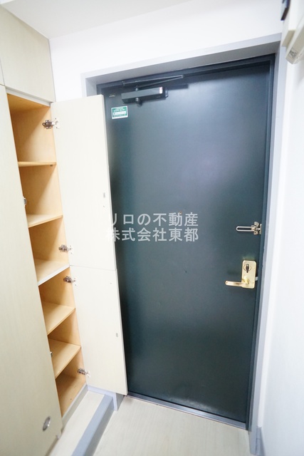 玄関　すっきりシンプルな玄関スペースです！