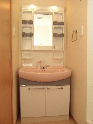 ティアラタワー中島倶楽部の内装写真