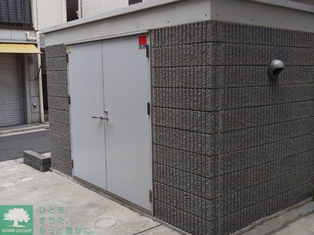 その他設備　ごみ捨て場