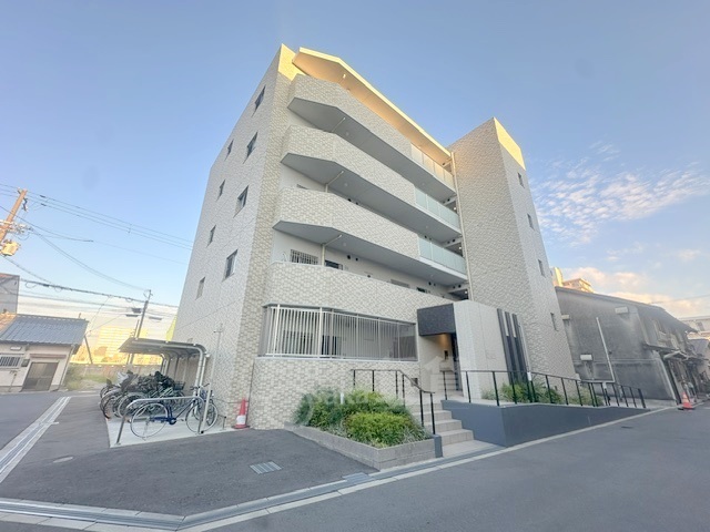 阪急宝塚線 三国駅 徒歩6分 築3年