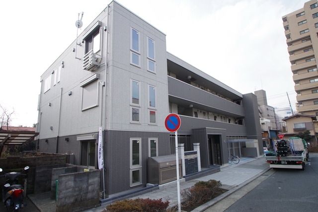 建物外観　★駅徒歩6分・駅近ながら閑静な立地です♪