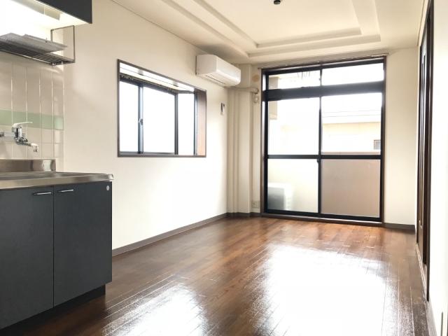 居室・リビング　リビング