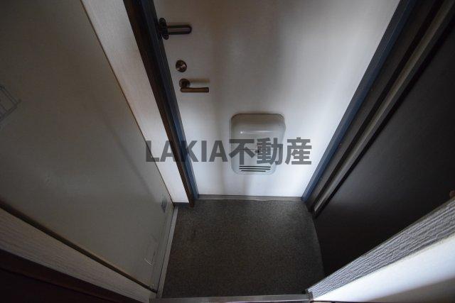 グランヴィ天王寺の玄関写真