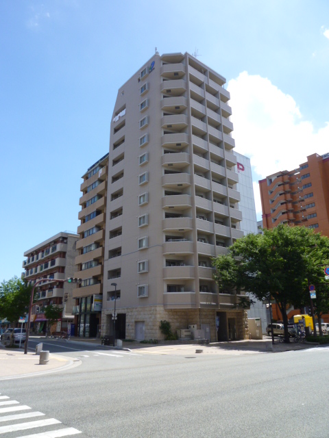 建物外観　落ち着いた雰囲気の外観です