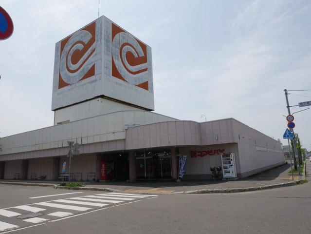 ショッピングセンター　コアビバイＡコープびばいコア店（ショッピングセンター）まで143m