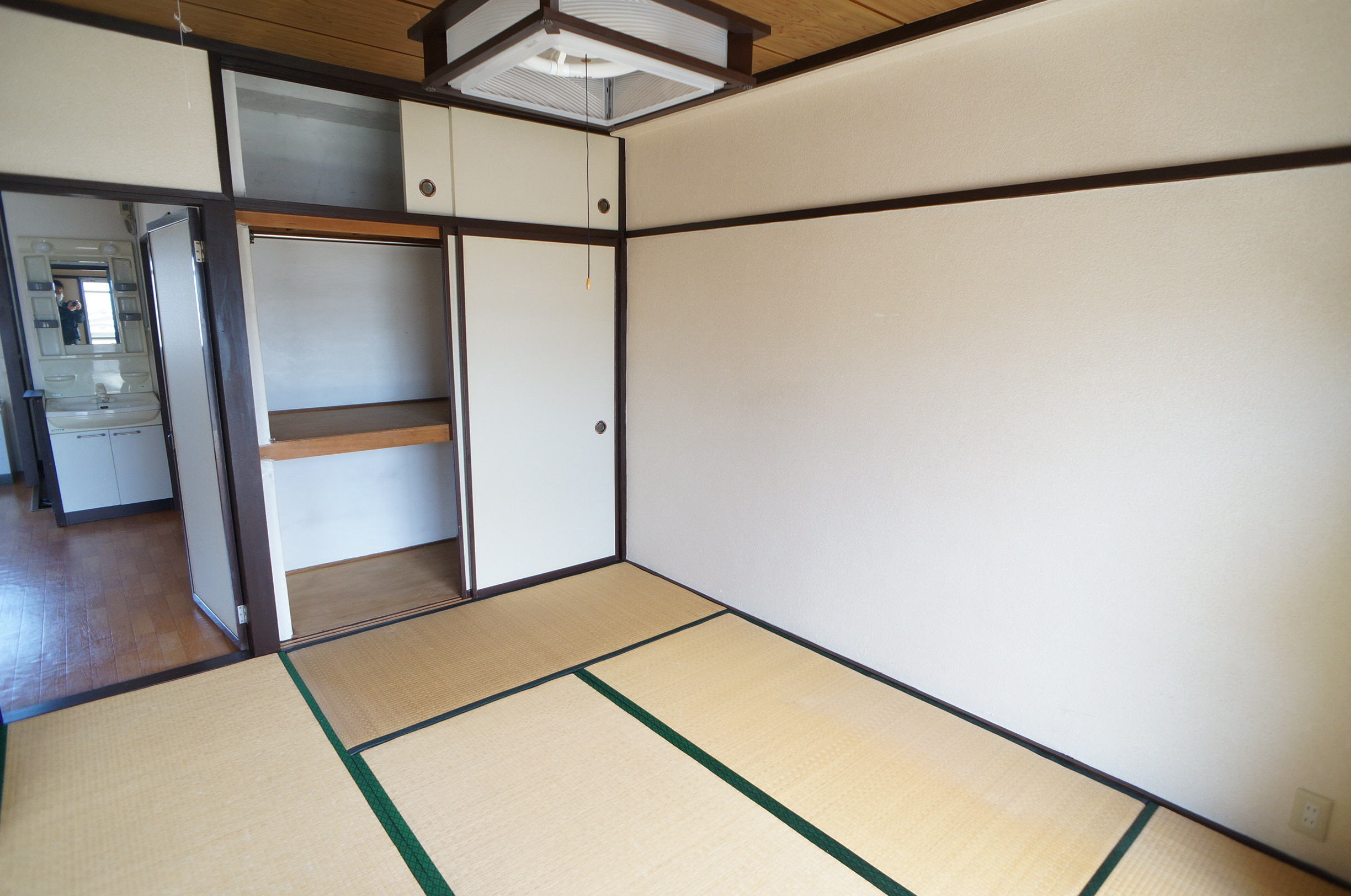 その他設備　6畳和室側に収納もあります