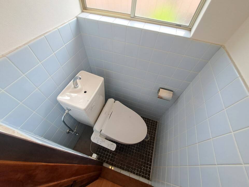 トイレ　トイレ