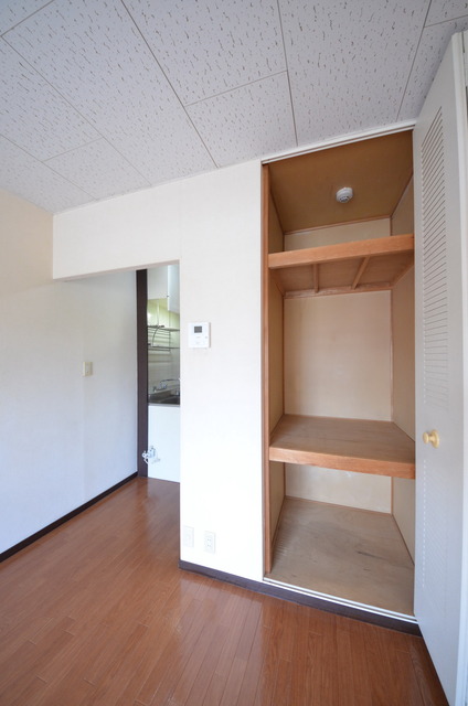 収納　★奥行きがあり、使いやすい収納です★