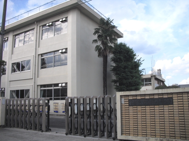 小学校　宇都宮市立桜小学校（小学校）まで470m